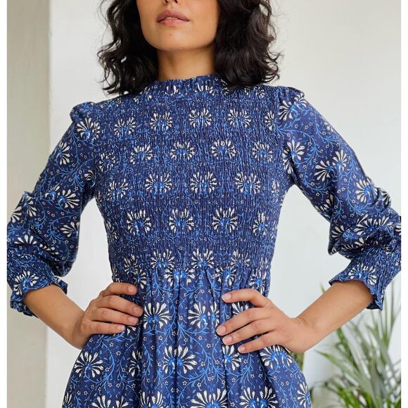 Pink City Prints Isabel Smocked Midi Dress Midnight Vine  Blue Tuckernuck M - Picture 1 of 9